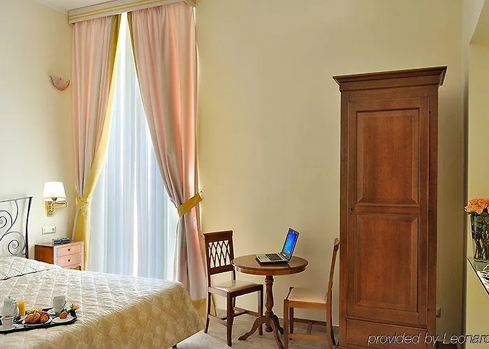 Hotel Le Clarisse Pantheon Rome