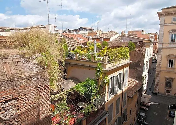 Le Clarisse Pantheon Hotel